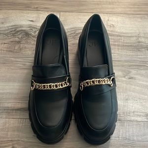 Women’s platform loafers from Just Fab. Size 8.5